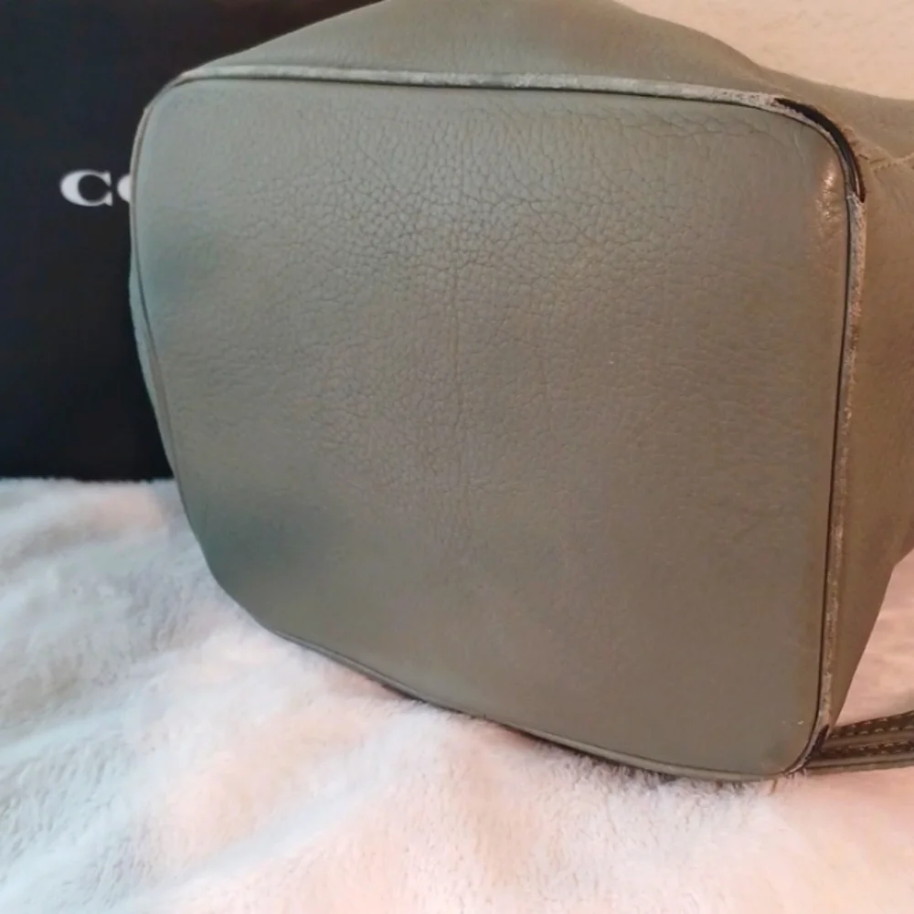 Coach Vintage A6E4922 Sonoma Leather Pebbled Backpack Purse Sling Bag DUST BAG - Picture 5 of 16